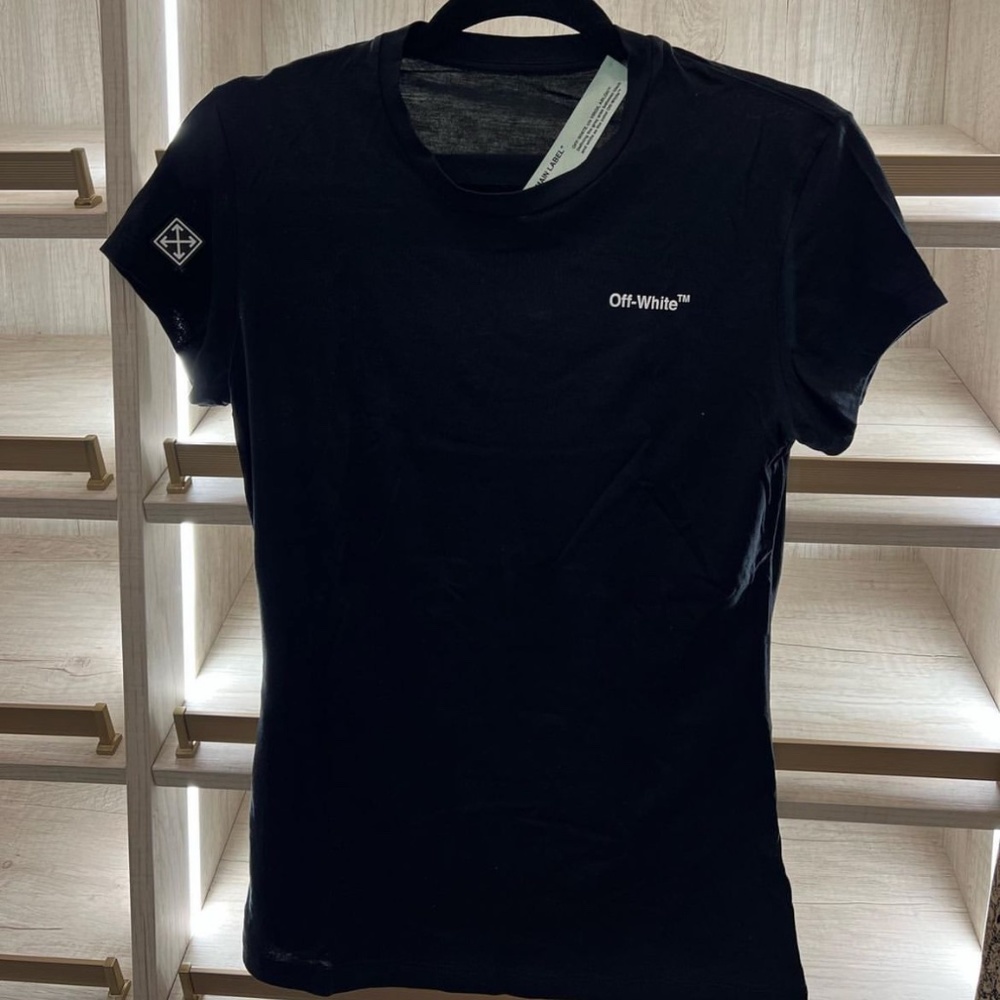 Off-White t-shirt